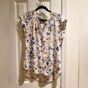 Danielrainn Short Sleeved Floral Blouse
